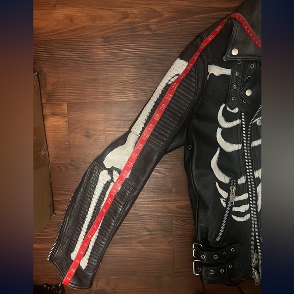 Burberry Prorsum hand painted Skeleton Moto Jacket. Black Leather, mens 38 - Picture 6 of 8